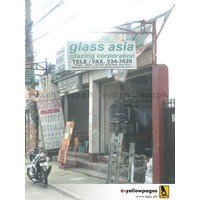EYP_101098_GLASS_ASIA_05_MANDALUYONG_CITY_ISO77.jpg