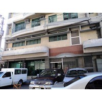 EYP_40709_willing_enterprises_04_manila_city_black_team.jpg