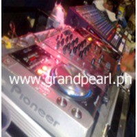 ControlBooth2.www.grandpear.jpg